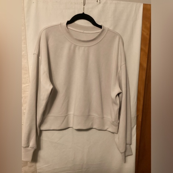 LULULEMON SWEATSHIRT SZ 6 - Picture 1 of 6